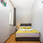 Apartment In With Terrace, Air Conditioning, Wifi, Washing Machine *