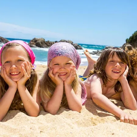 شقة In With Terrace, Air Conditioning, Wifi, Washing Machine *